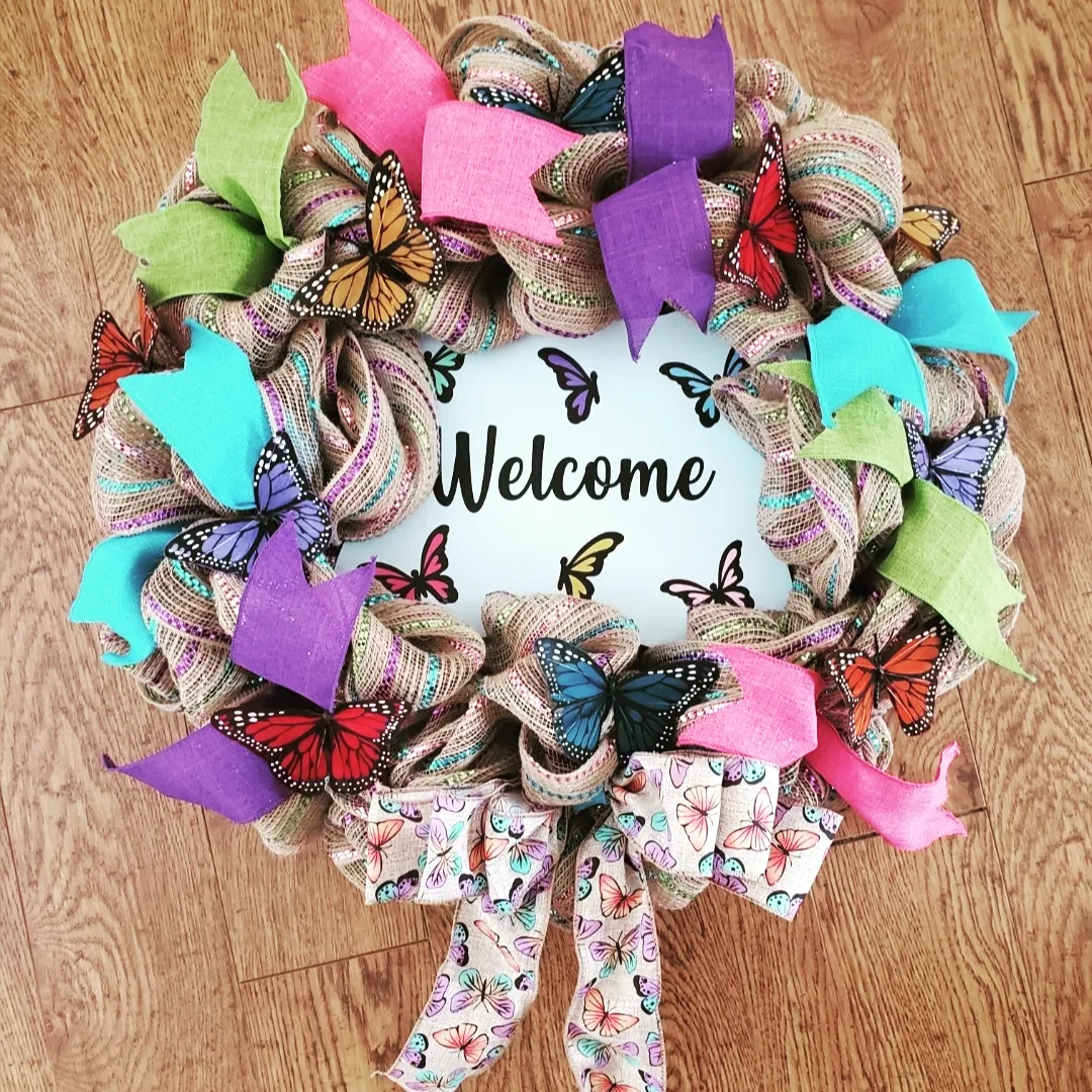 10. Repeat Butterfly Colors in a Welcome Wreath