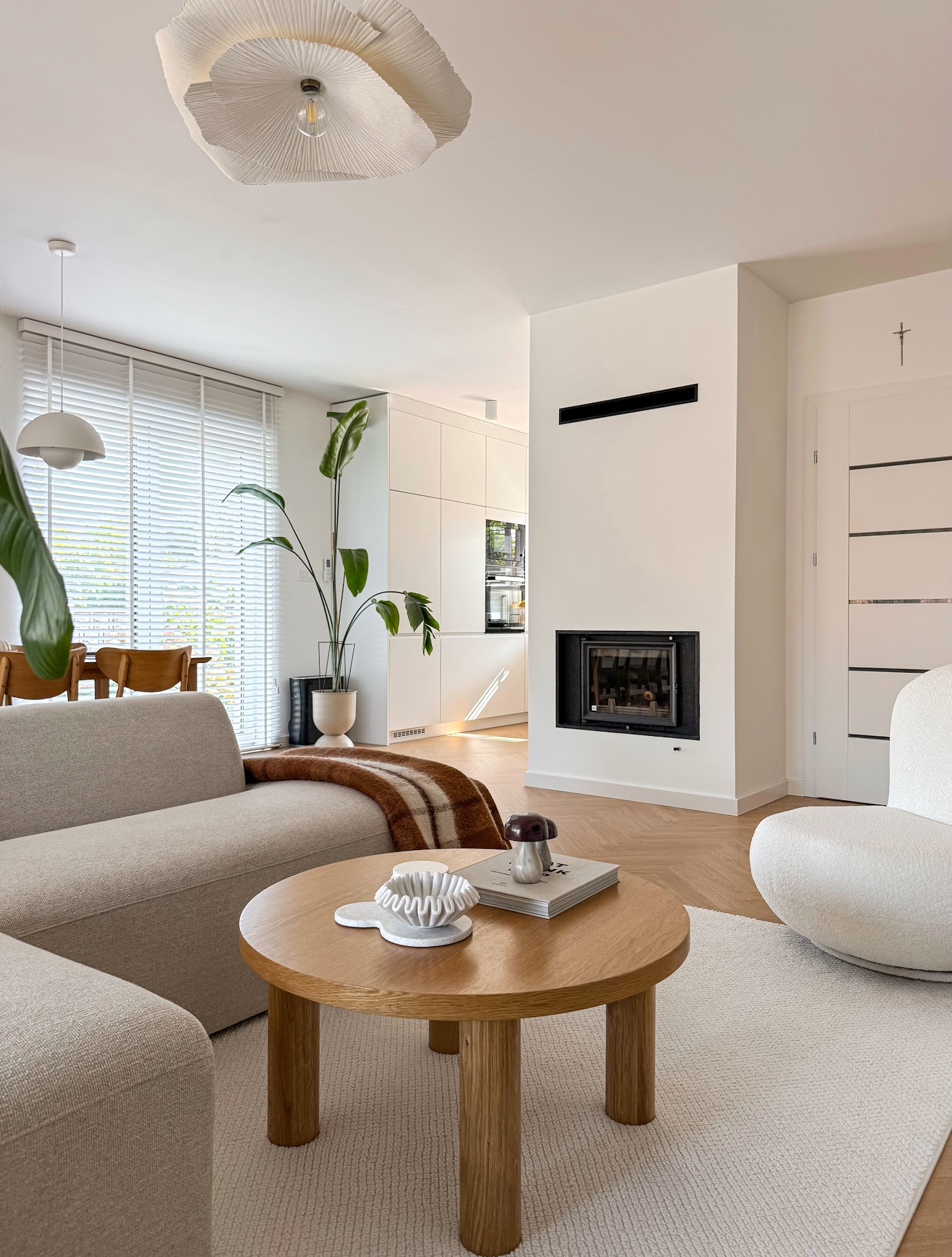 5. Rounded Furniture in a Light Taupe Room