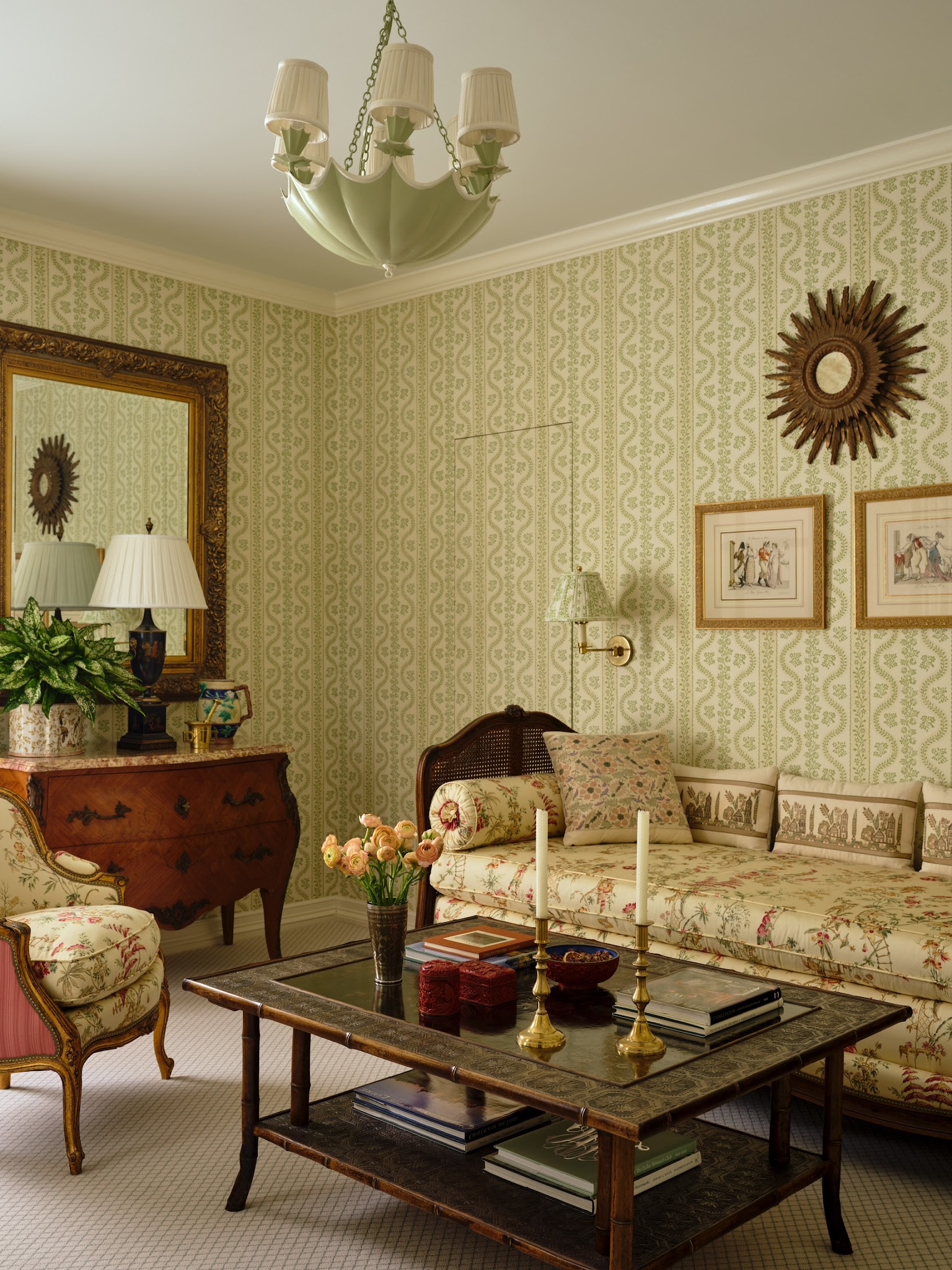 19. Repeat a Small Green Pattern Across the Room