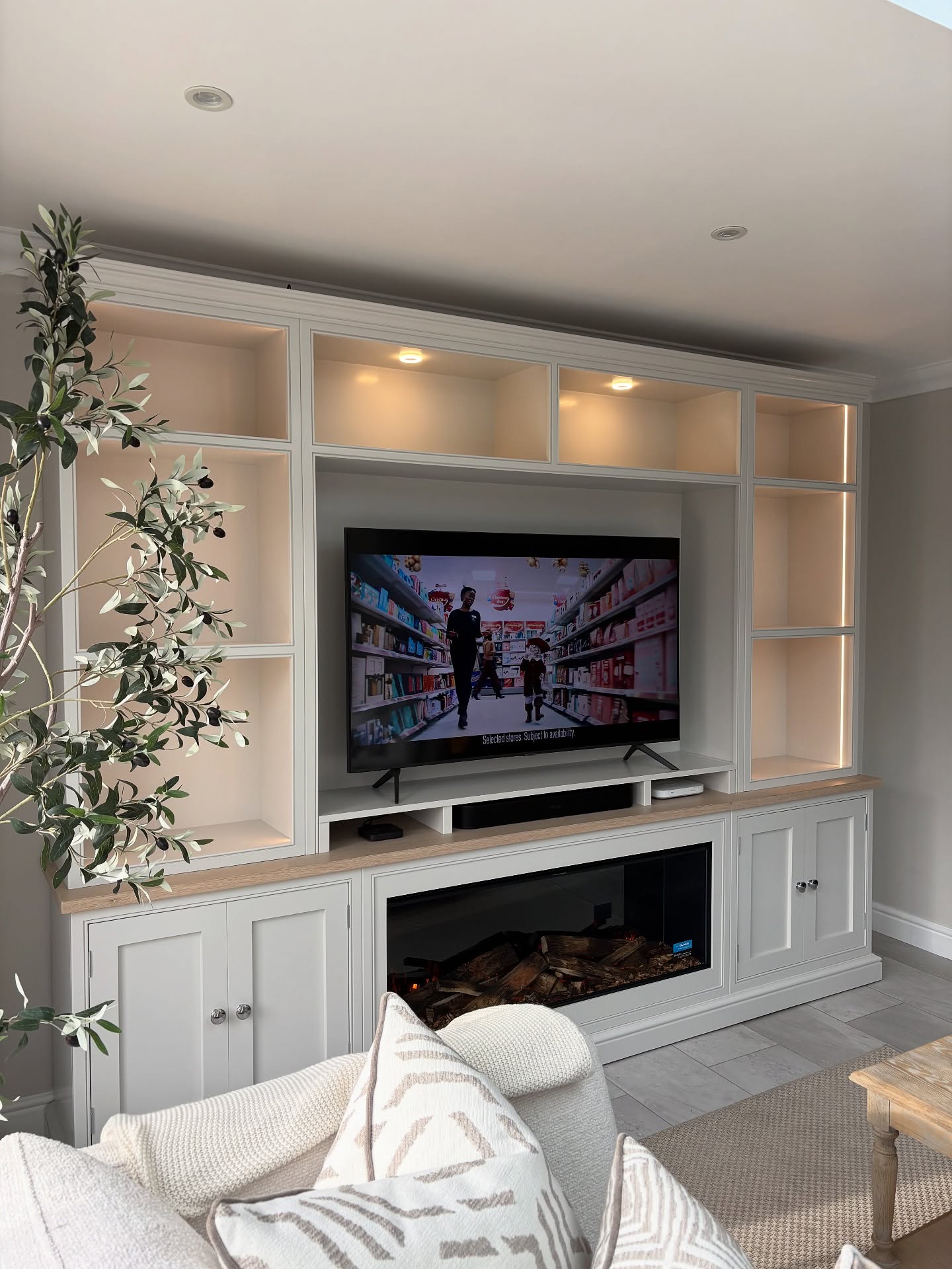 3. Use a Pale Cabinet Surround