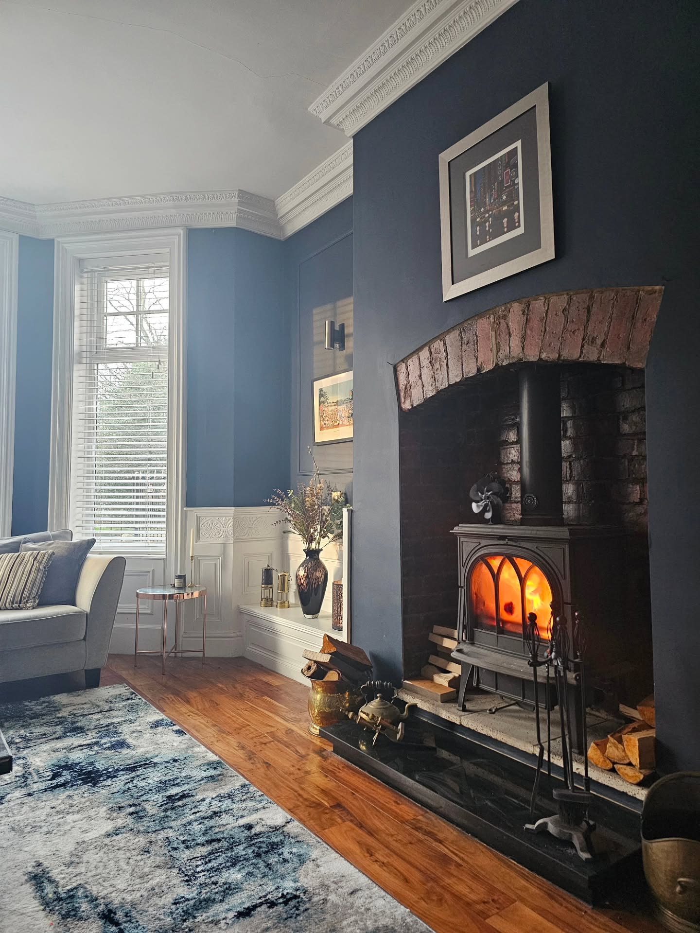 4. Set Deep Blue Against Detailed White Moldings