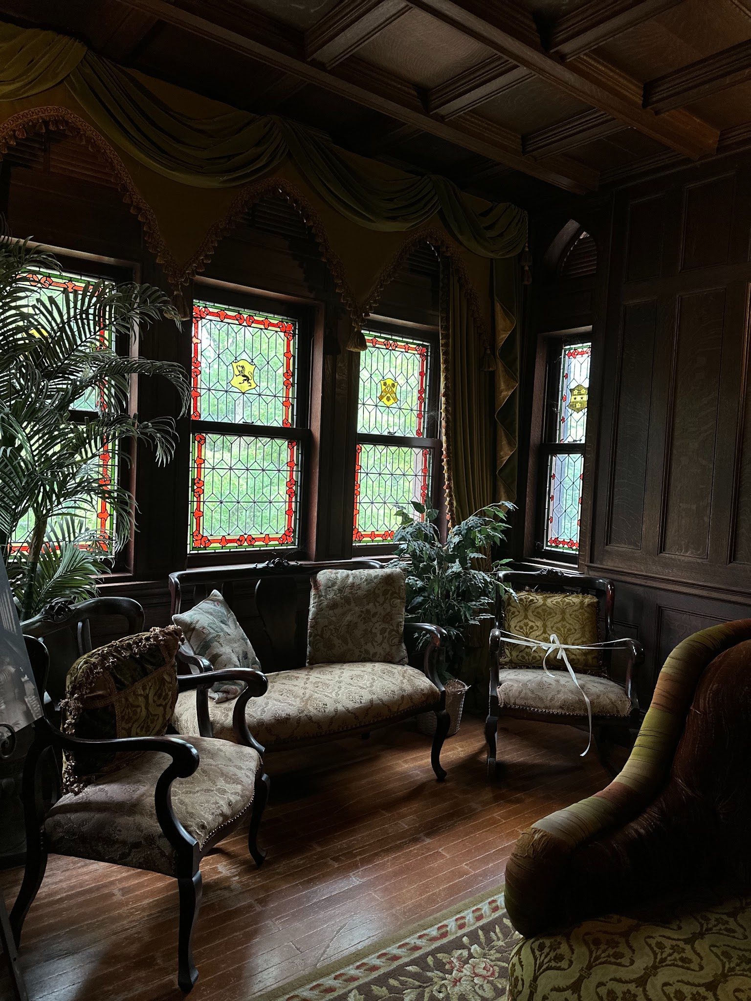 13. Let Stained Glass Lead the Seating Arrangement