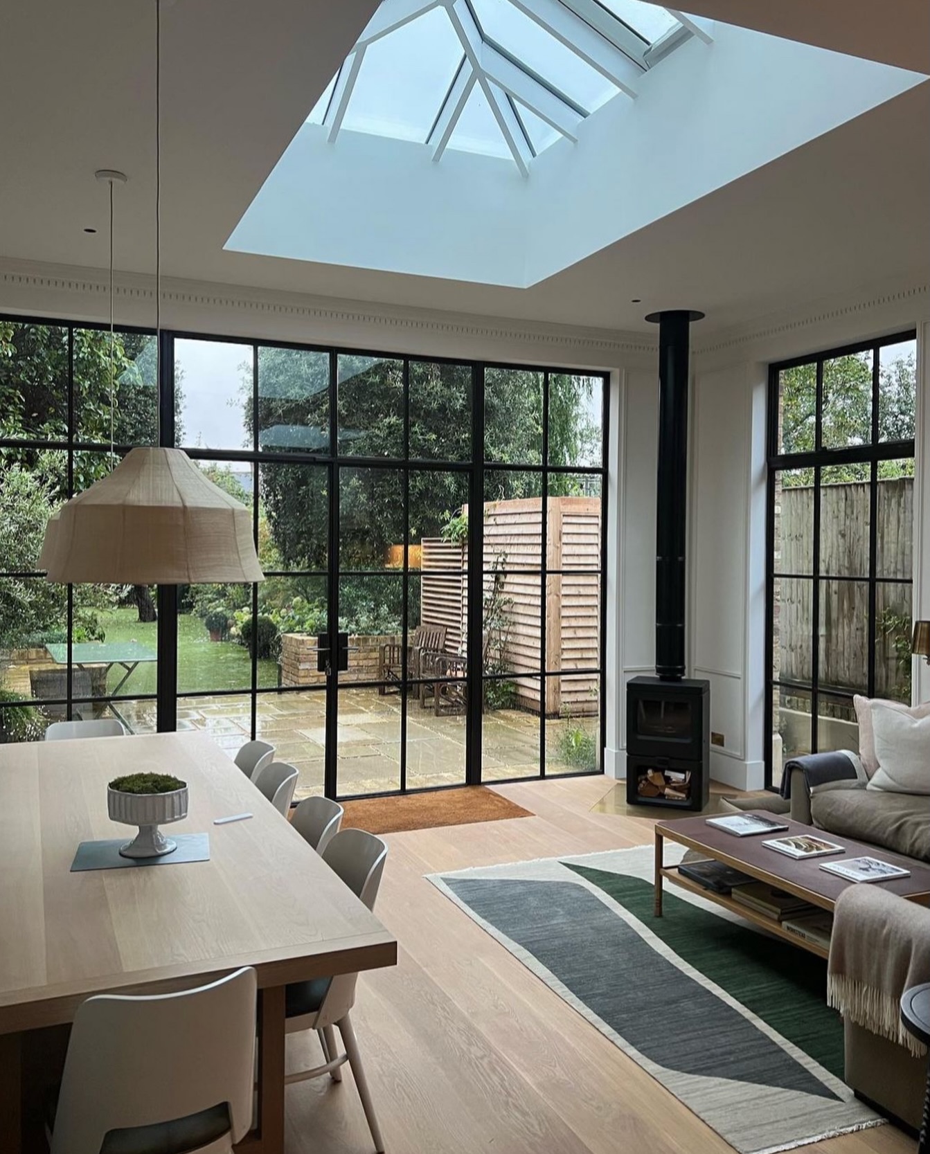 11. Connect a Corner Stove with Black Window Frames